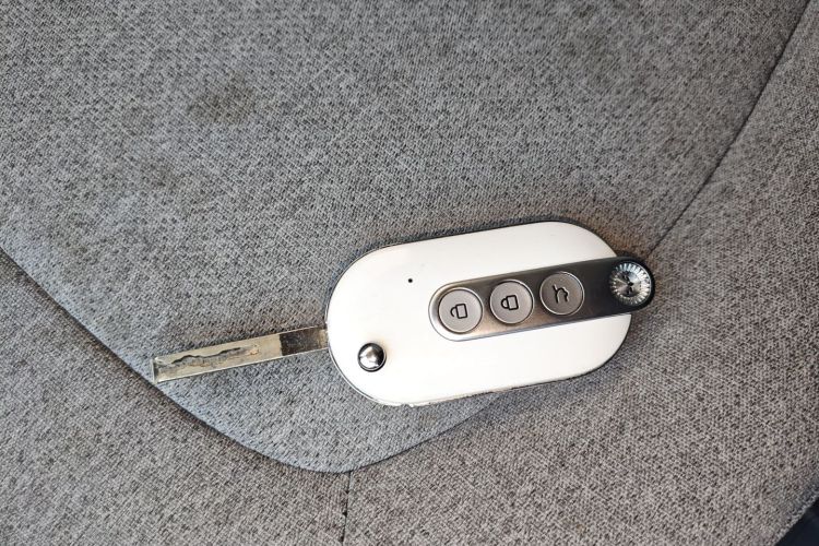 五菱汽车 宏光MINIEV 2022款 马卡龙时尚款 三元锂中控内饰11