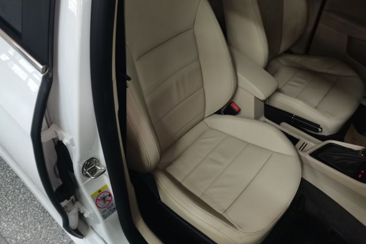 大众 朗逸 2015款 230TSI DSG舒适版局部细节41