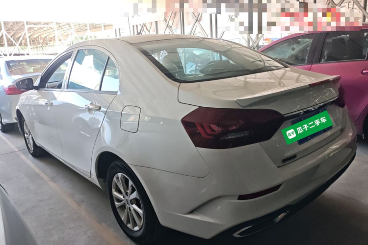 吉利汽车 帝豪 2021款 UP 1.5L 手动舒适型车身外观4