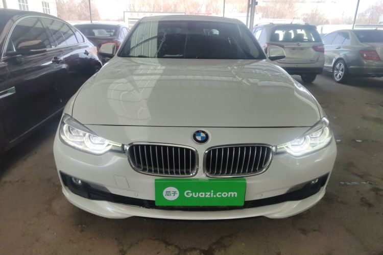 宝马3系 2019款 320Li 时尚型车身外观2