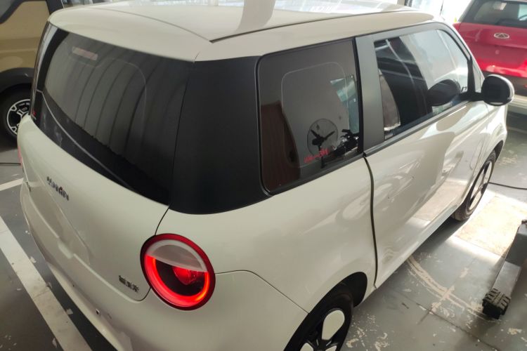 长安启源 长安Lumin 2023款 301km 蜜沁款车身外观7