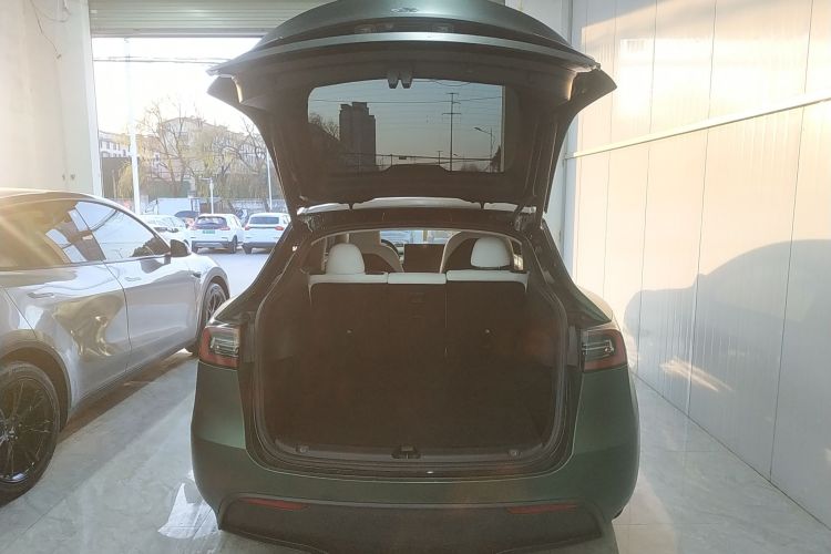 特斯拉 Model Y 2023款 后轮驱动版局部细节23