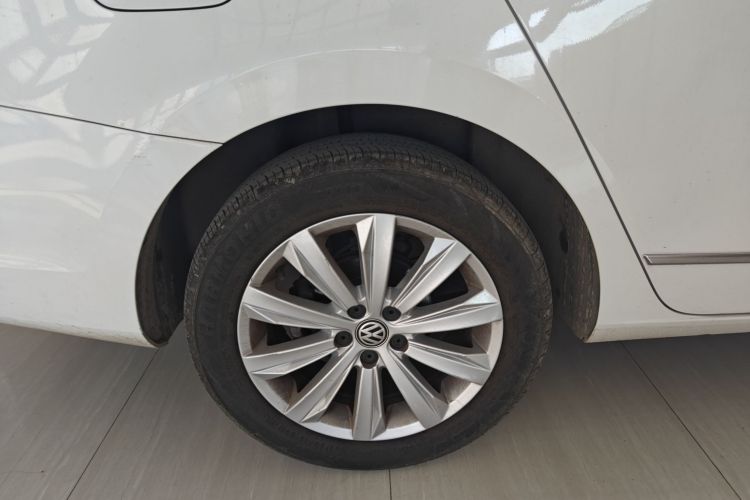 大众 宝来 2017款 1.6L 自动舒适型车身外观6001