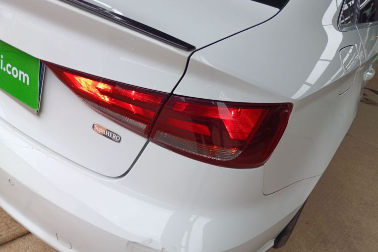 奥迪A3 2016款 Limousine 35 TFSI 进取型车身外观9