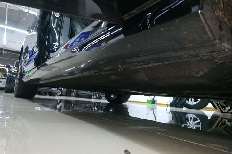 奥迪A6L 2023款 改款 55 TFSI quattro 尊享动感型局部细节9001