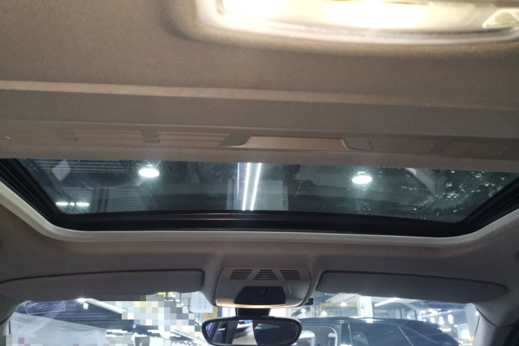 宝马1系(进口) 2015款 118i 领先型中控内饰22