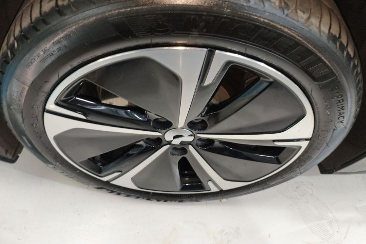 蔚来ET5T 2024款 75kWh Touring车身外观6007