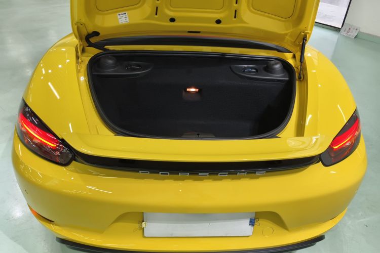 保时捷718 2018款 Boxster 2.0T局部细节23