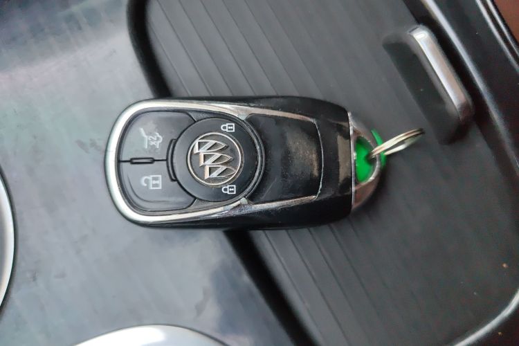 别克 昂科威 2019款 20T 两驱豪华型 国V中控内饰11