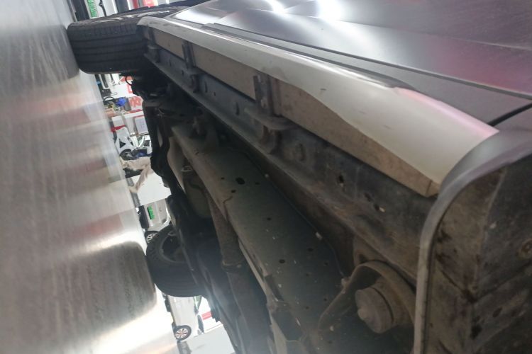 荣威RX8 2018款 30T 智联网两驱至尊版局部细节9001