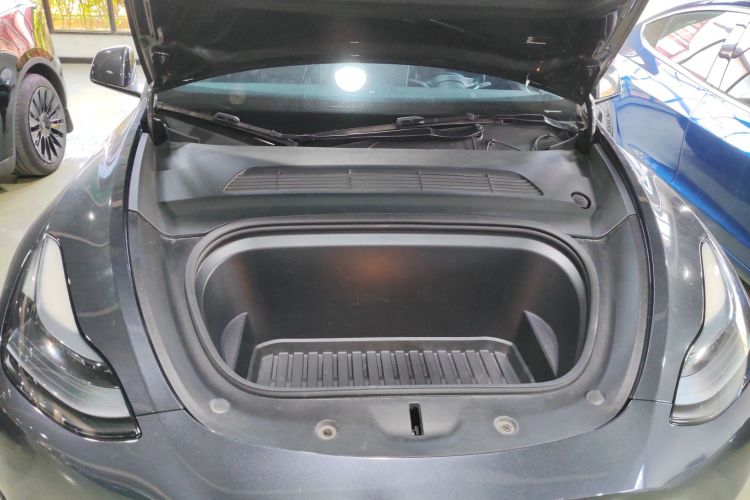 特斯拉 Model Y 2024款 后轮驱动版局部细节24