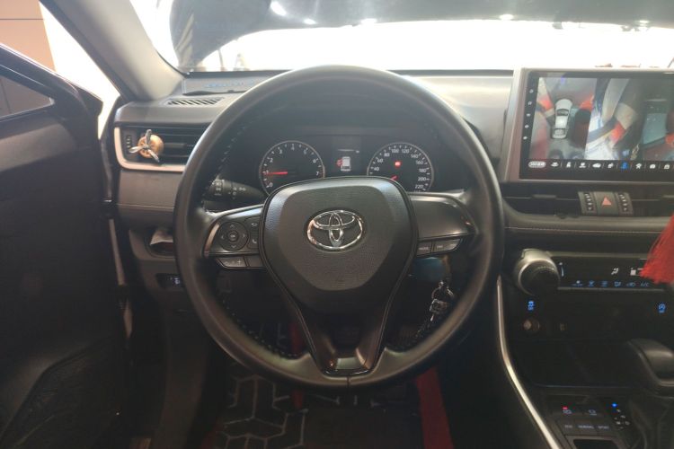 丰田 威兰达 2022款 2.0L CVT两驱领先版局部细节13