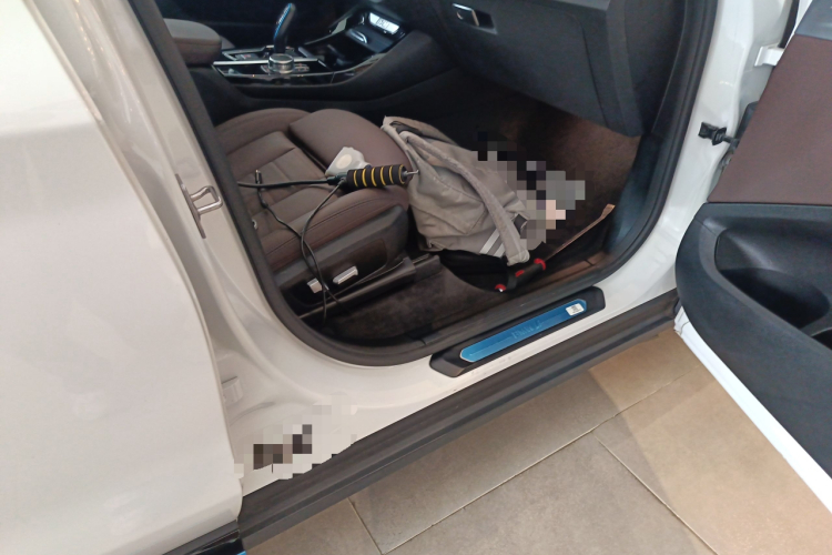 宝马iX3 2021款 领先型局部细节9005