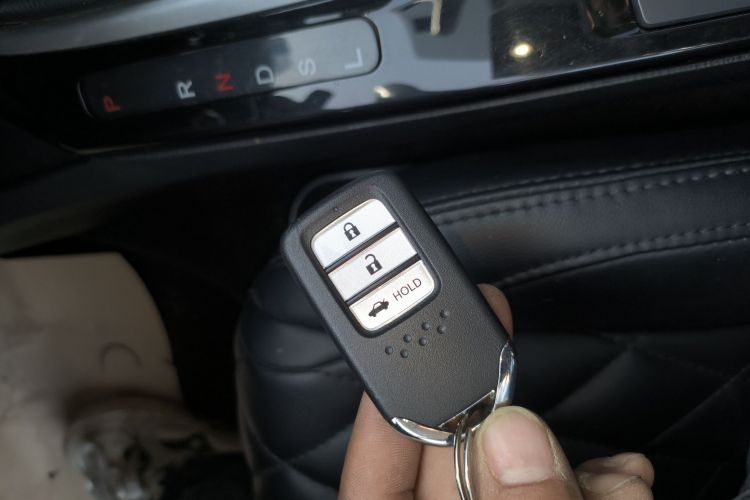 本田 凌派 2019款 180Turbo CVT舒适版 国VI中控内饰11