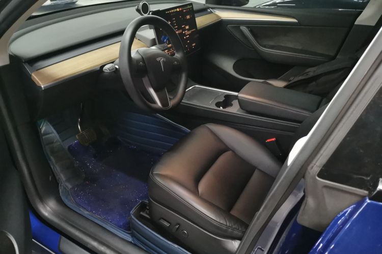 特斯拉 Model Y 2022款 后轮驱动版局部细节19