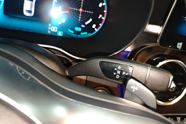 奔驰C级 2021款 C 260 L 运动版中控内饰18