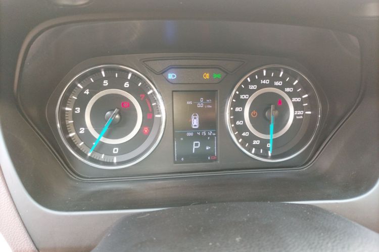 东南A5翼舞 2019款 1.5L CVT尊贵版 国V局部细节14