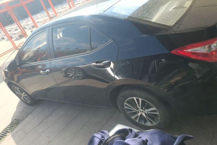 丰田 雷凌 2016款 1.6G CVT精英版车身外观6003