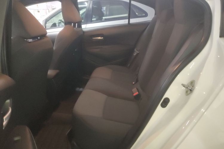 丰田 雷凌 2021款 TNGA 1.5L CVT进取版中控内饰21