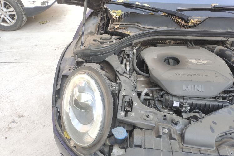 MINI Clubman 2016款 1.5T COOPER局部细节9003