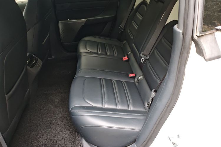 东风奕派 eπ007 2024款 530Pro版中控内饰7004