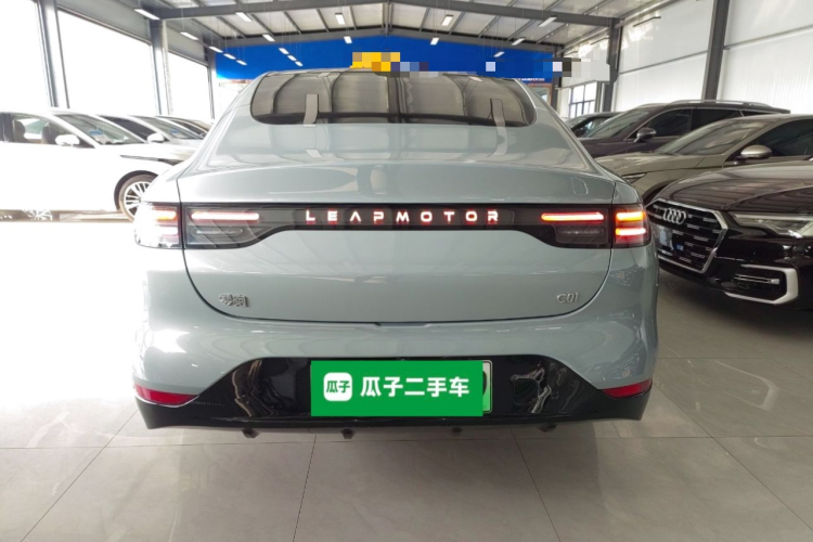 零跑汽车 零跑C01 2024款 增程 316尊享版车身外观6