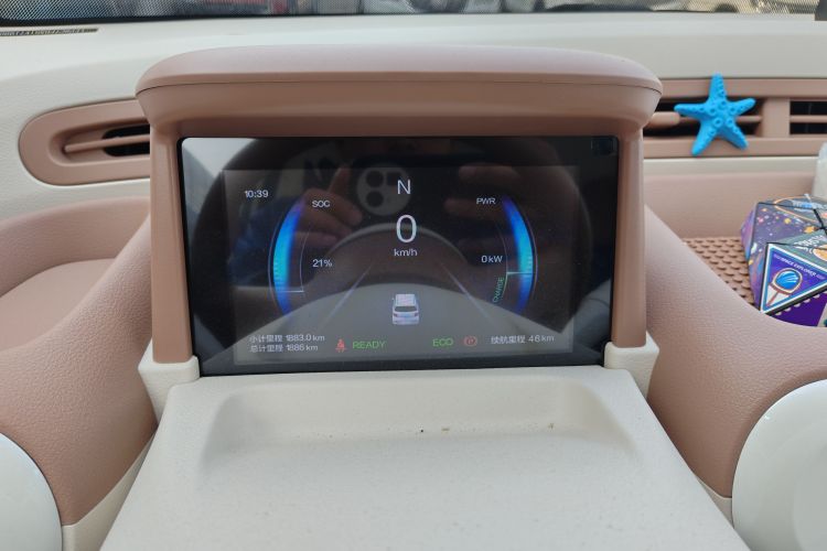 奔腾小马 2025款 222km 灵动马中控内饰14
