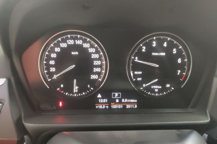 宝马1系 2018款 118i 设计套装型中控内饰14