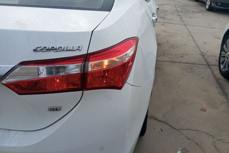 丰田 卡罗拉 2017款 1.6L CVT GL车身外观9