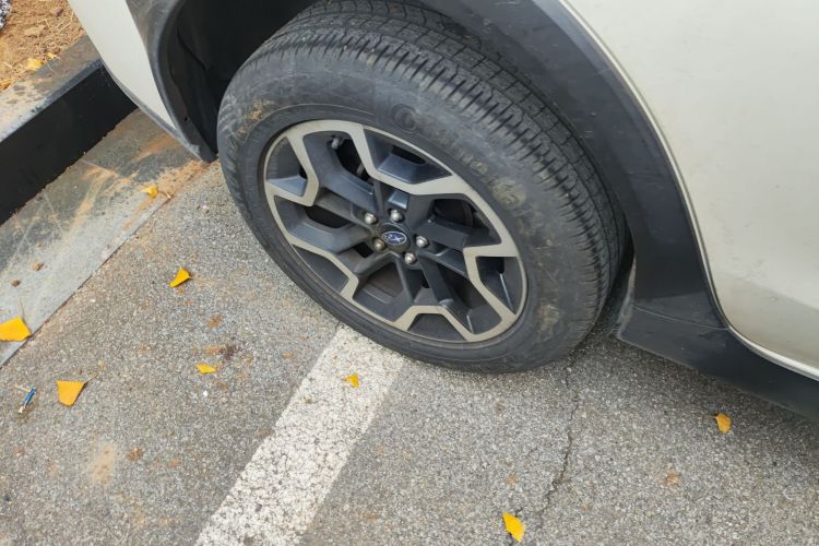 斯巴鲁XV 2017款 2.0i 特装版车身外观6008