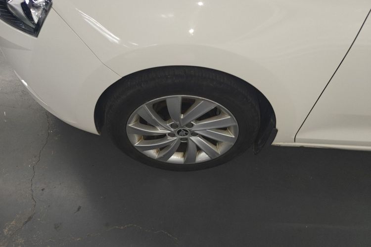 斯柯达 昕锐 2019款 1.5L 自动舒适版 国VI车身外观6007