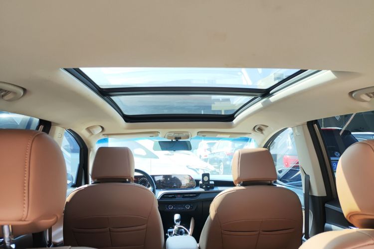 别克GL6 2021款 323T 轻混动互联豪华型局部细节22