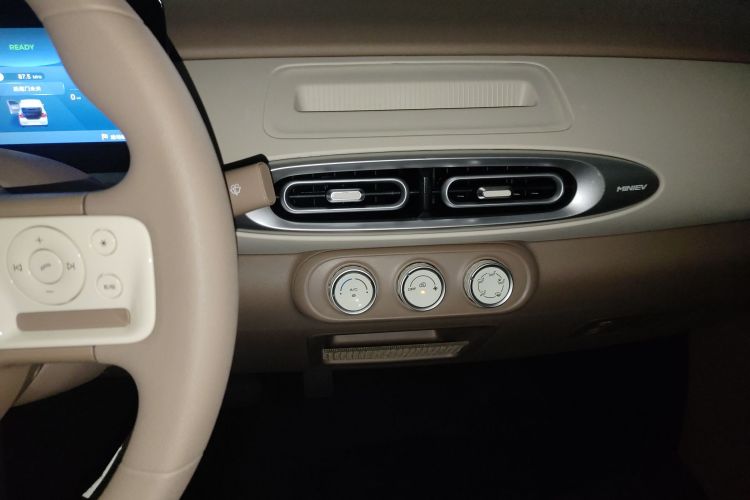 五菱汽车 宏光MINIEV 2025款 四门版 进阶款局部细节16