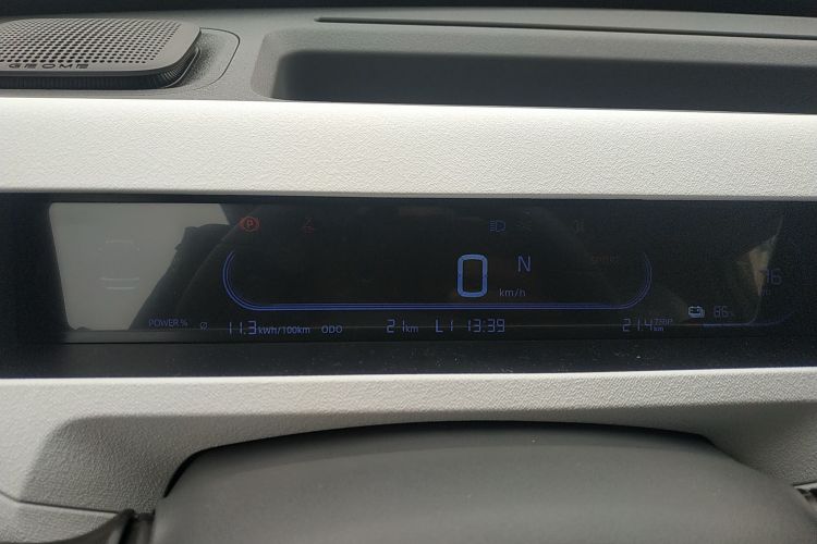 吉利银河 2024款 熊猫mini 200km 耐力熊中控内饰14