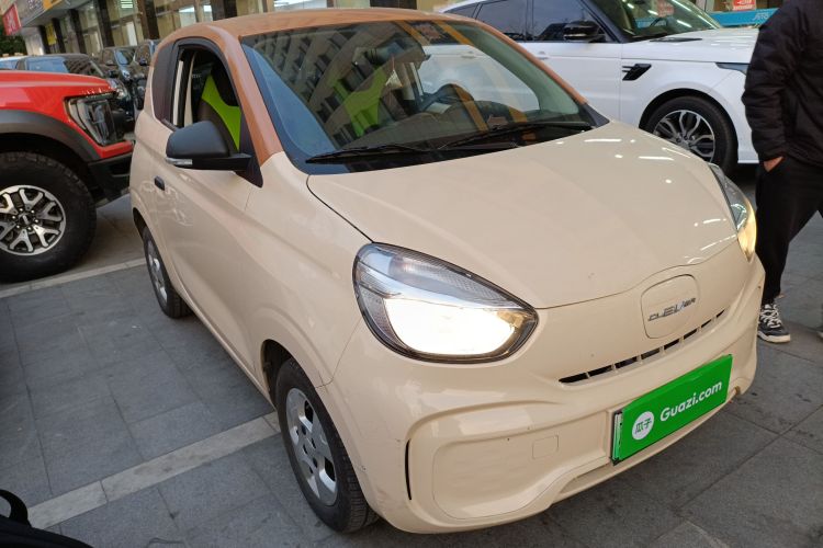 荣威 科莱威CLEVER 2021款 302km新四座超能版车身外观3