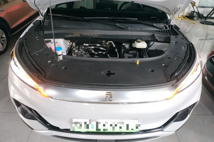 比亚迪 元PLUS 2024款 荣耀版 430KM 超越型机舱底盘24