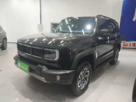 北京越野 北京BJ40 2026款 2.0T 汽油标准版