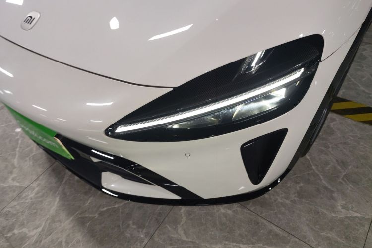 小米汽车 小米YU7 2025款 超长续航高性能四驱Max版局部细节36