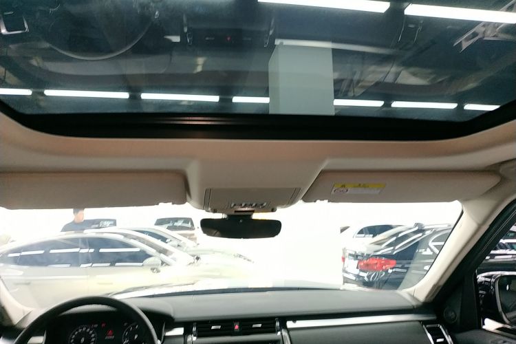 路虎 发现 2020款 2.0T 30周年特别版中控内饰22