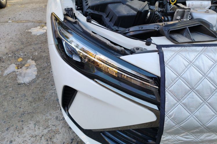 雪佛兰 科鲁泽 2023款 1.3T 轻混自动尊享版车身外观8