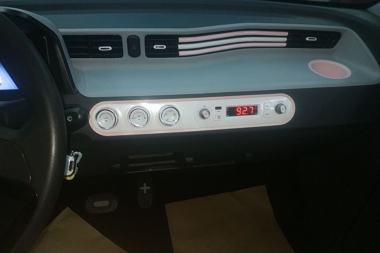 五菱汽车 宏光MINIEV 2021款 马卡龙臻享款 磷酸铁锂中控内饰16