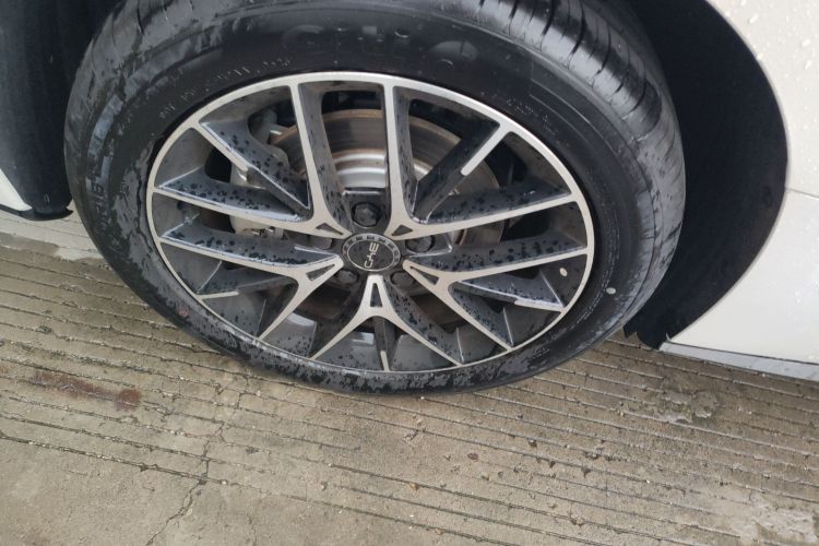 比亚迪 海豹07 DM-i 2025款 智驾版 DM-i 1.5L 125km 尊贵型车身外观6008