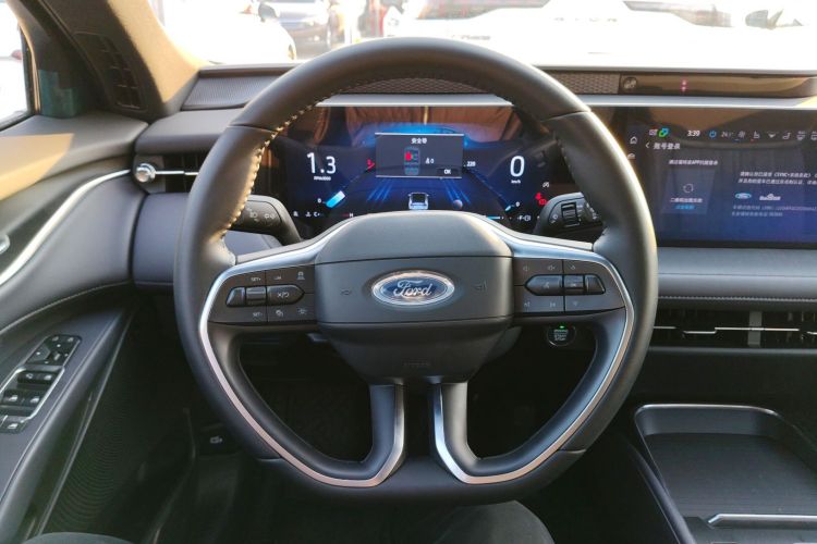 福特 蒙迪欧 2025款 2.0T EcoBoost 至尊型中控内饰13