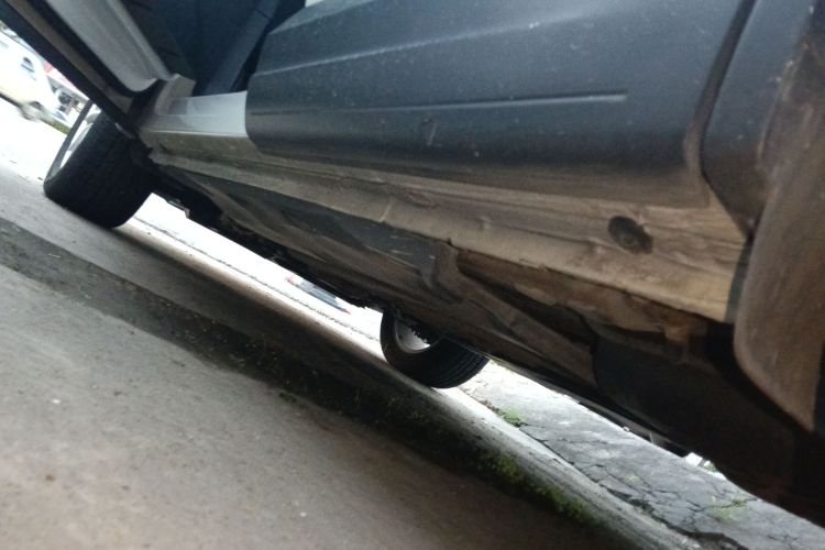 大众 途观 2016款 280TSI 自动两驱丝绸之路风尚版机舱底盘30