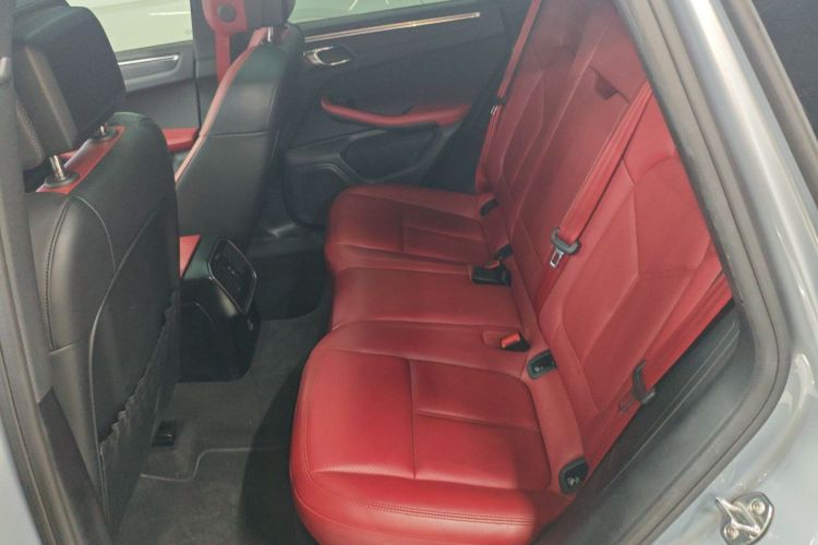 保时捷 2020款 Macan 2.0T中控内饰21