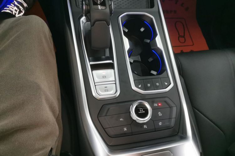 坦克400新能源 2024款 Hi4-T 越野版中控内饰18