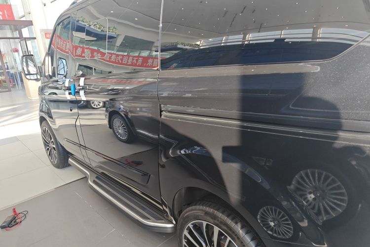 钧天 沃森威尔福特黑武士 2025款 2.0T 汽油巅峰版车身外观6003