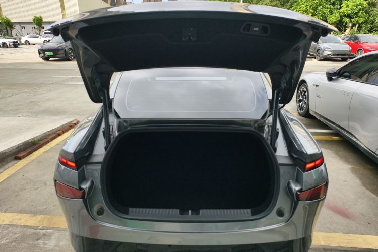 小鹏P7 2022款 625E机舱底盘23