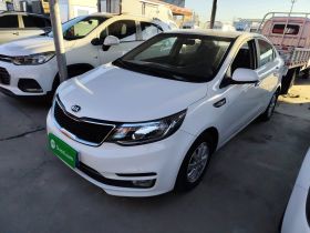 起亚K2 2015款 三厢 1.4L MT GLS