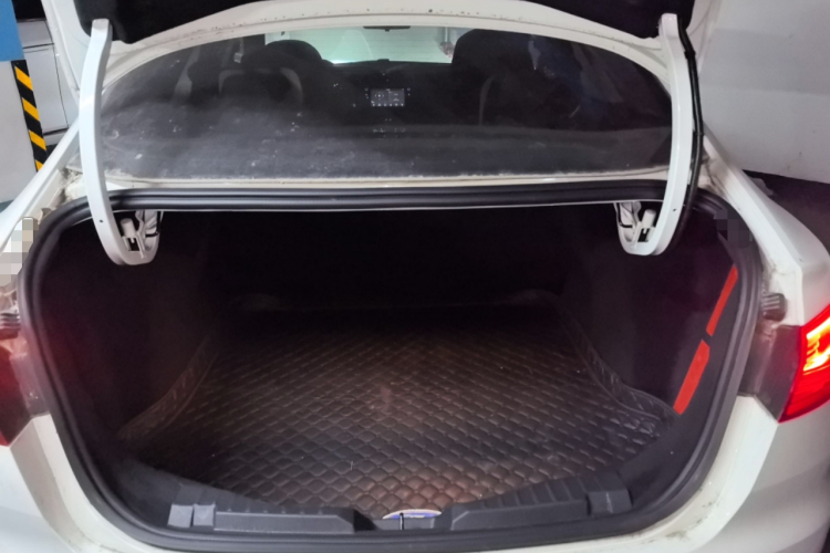 福特 福睿斯 2019款 改款 1.5L 自动悦享型 国VI中控内饰23